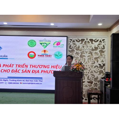 Khóa tập huấn Khóa tập huấn Xây dựng và Phát triển Thương Hiệu cho Đặc Sản Địa Phương