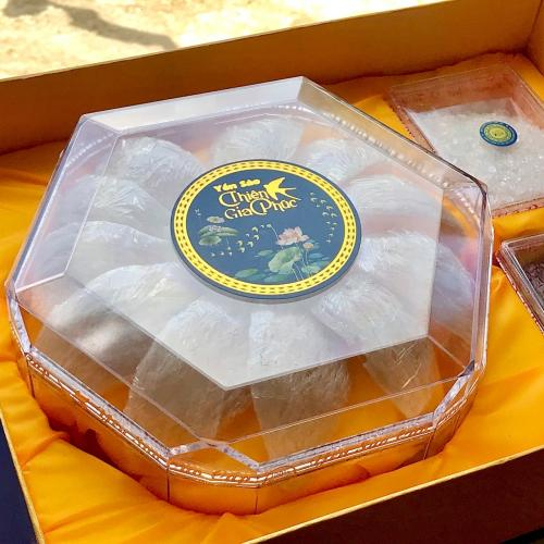 Mới sinh con ăn yến được không?