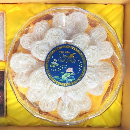 Trẻ em 10 tuổi trở lên