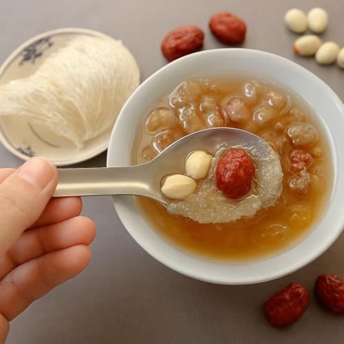 Phân Biệt Nước Yến Thật Và Giả Như Thế Nào?