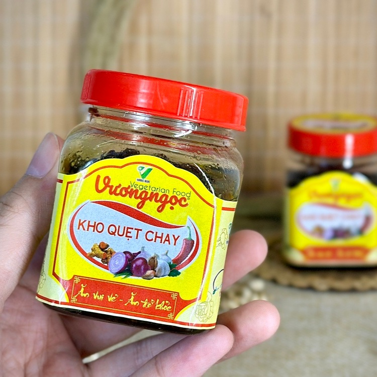 Kho quẹt chay khác gì kho quẹt truyền thống?