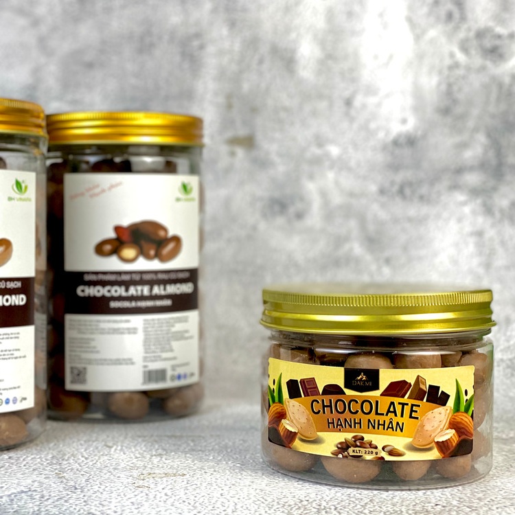 Khám Phá Về Chocolate Hạnh Nhân - Món Ăn Vặt Đầy Đam Mê