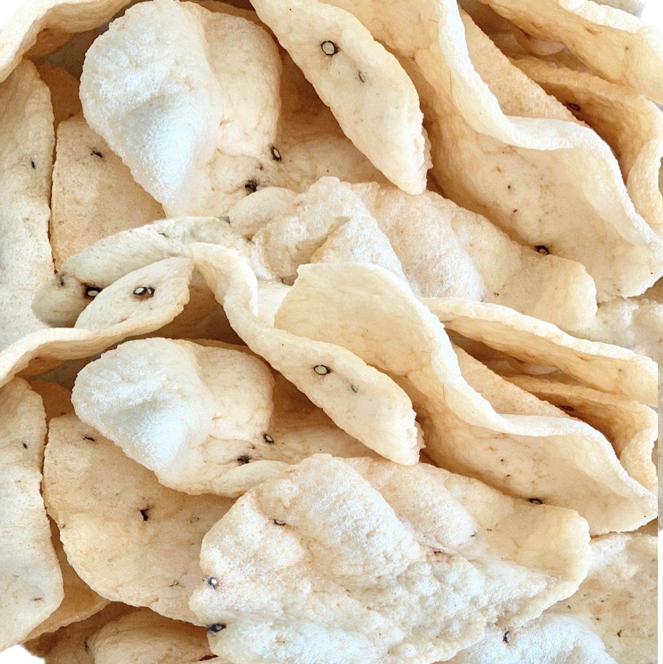 Bánh phồng cá thát lát khác gì với bánh phồng tôm?