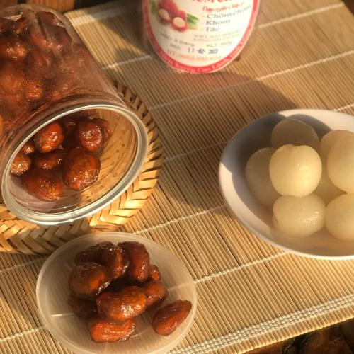 Giảm cân có được ăn mứt chôm chôm không?