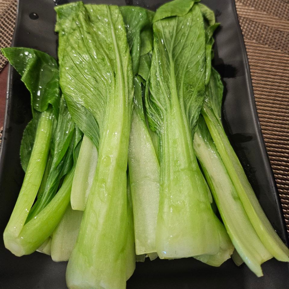 1. Ăn kèm salad, rau xào