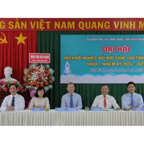 I. Thành phần tham dự