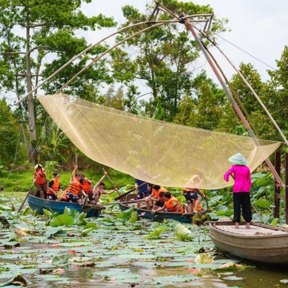Một Ngày Ở Miền Tây Sông Nước Có Gì Vui