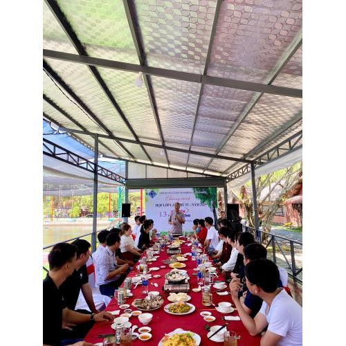 Tiệc Họp Mặt Lớp Quản Lý Đất Đai Khóa 34 Trường Đại Học Cần Thơ