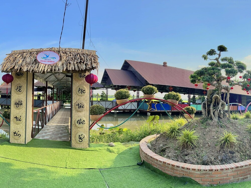 Không gian xanh mát, lí tưởng cho mọi hoạt động ngoài trời