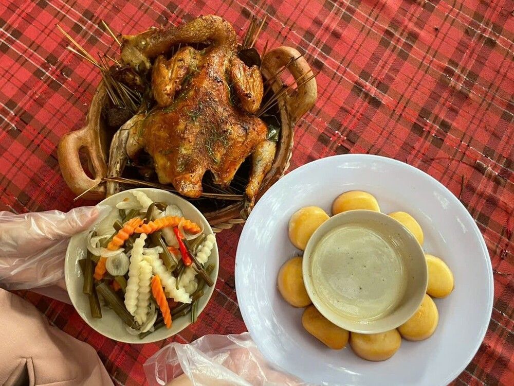 Gà đốt lá chúc