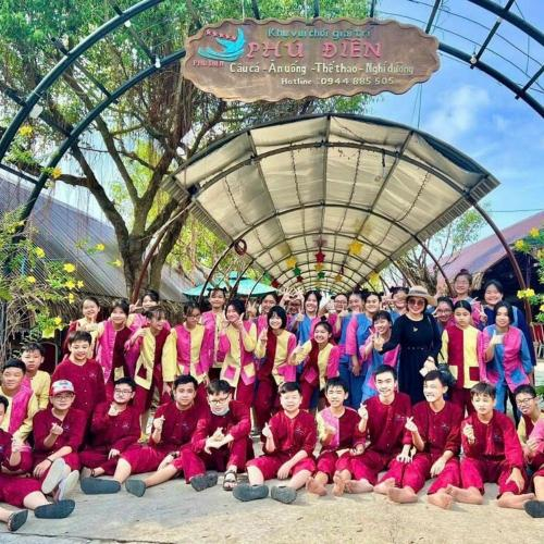 Khám Phá Phú Điền Địa Điểm Du Lịch Vui Nhộn Với Đa Dạng Trò Chơi Dân Gian Phong Phú