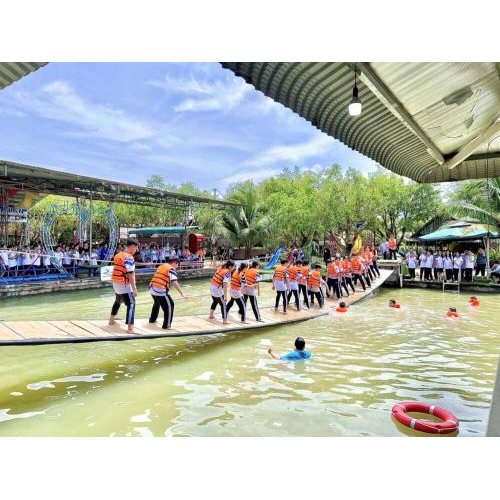 Buổi trưa: Vui chơi vận động, học cách kết nối