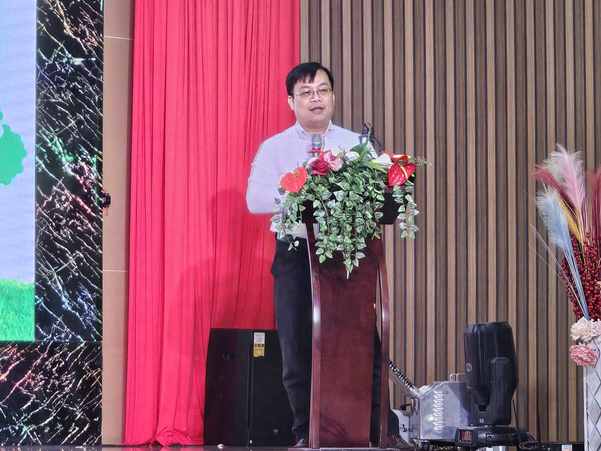 Đồng hành cùng ban tổ chức trong công tác chuẩn bị và vận hành