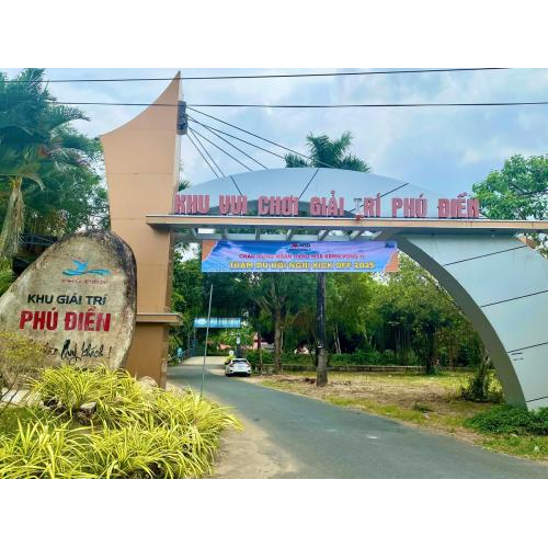 Hồn quê không nằm ở hình thức bề ngoài