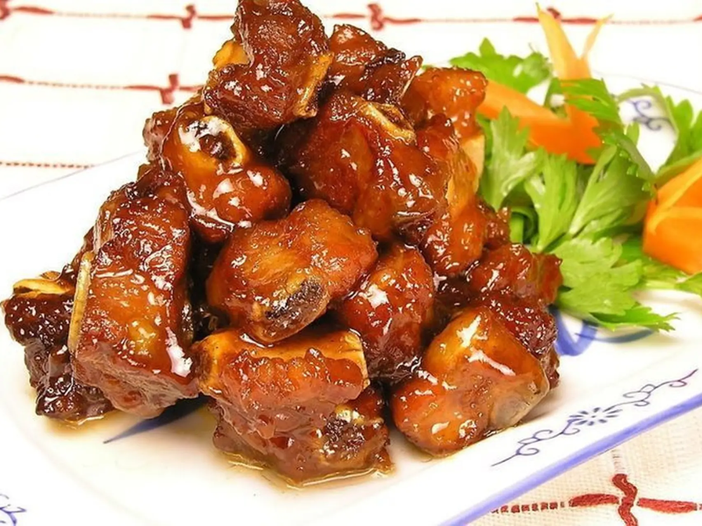5. Sườn rim mặn ngọt