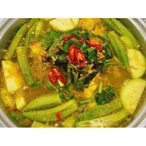 Canh Chua Sả Nghệ Cá Nhám Hà Tiên