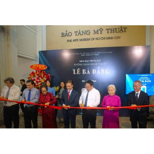 Giao tình đặc biệt của những tấm lòng luôn hướng về quê hương