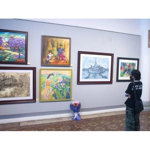 Sắc thái quê hương Việt và triết lý sáng tạo Nhật