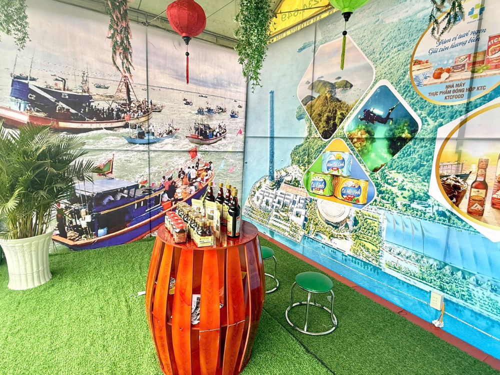 Thông tin thời gian & địa điểm