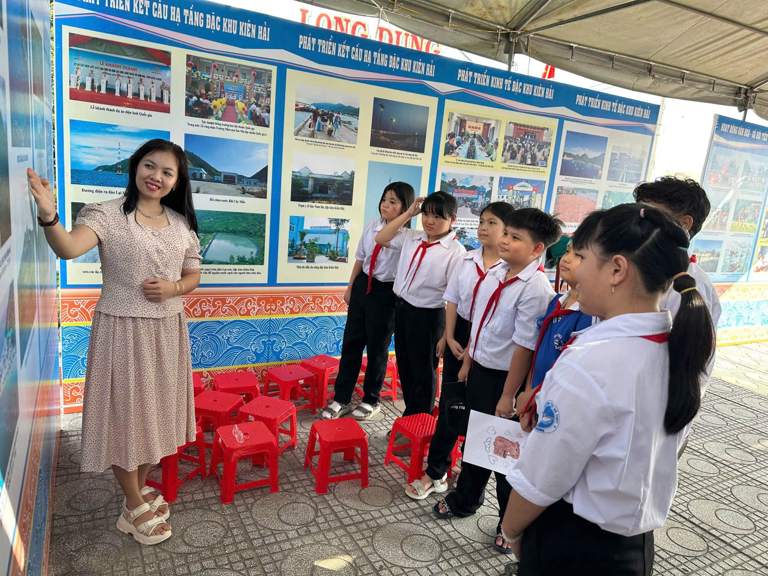 Không gian văn hóa đặc sắc giữa biển trời Lại Sơn