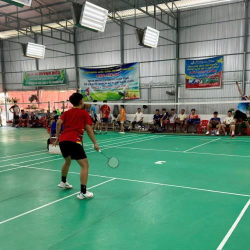 Giải Cầu Lông Chào Mừng Lễ Hội Nghinh Ông Lại Sơn 2025