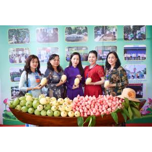 Bước tiến kết nối doanh nghiệp và nông dân địa phương