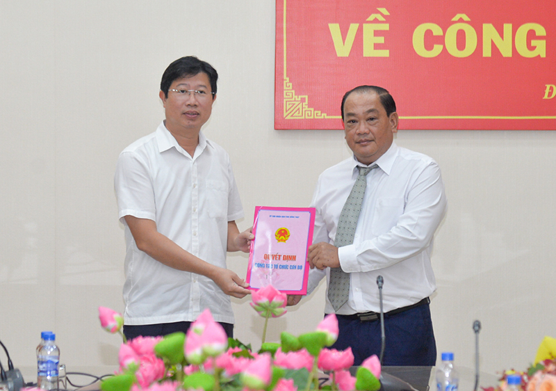 UBND tỉnh Đồng Tháp triển khai các quyết định về công tác cán bộ