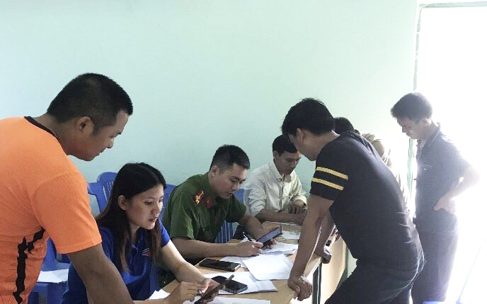 Đa dạng hình thức tuyên truyền, thúc đẩy chuyển đổi số để giảm nghèo bền vững