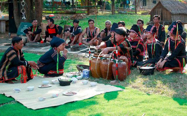 Lễ mừng lúa mới của dân tộc Gia Rai