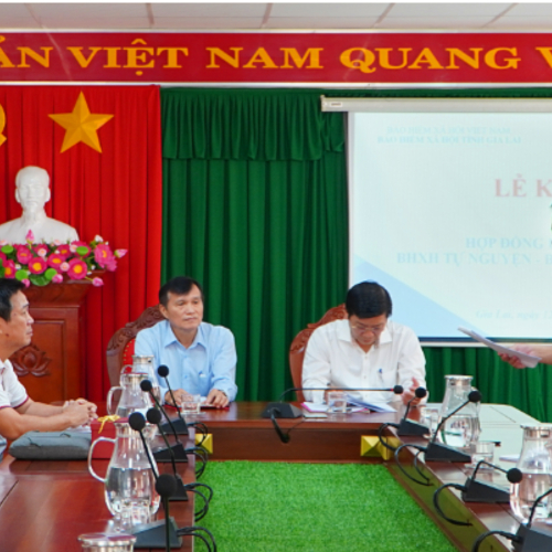 BHXH Tỉnh Gia Lai Và Công Ty TNHH An Bình Phúc Ký Hợp Đồng Ủy Quyền Thu BHXH, BHYT