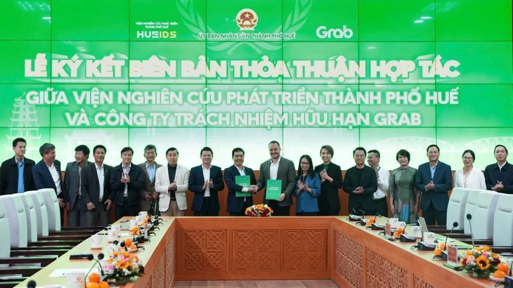 Huế bắt nhịp chuyển đổi số, mở rộng hợp tác công – tư