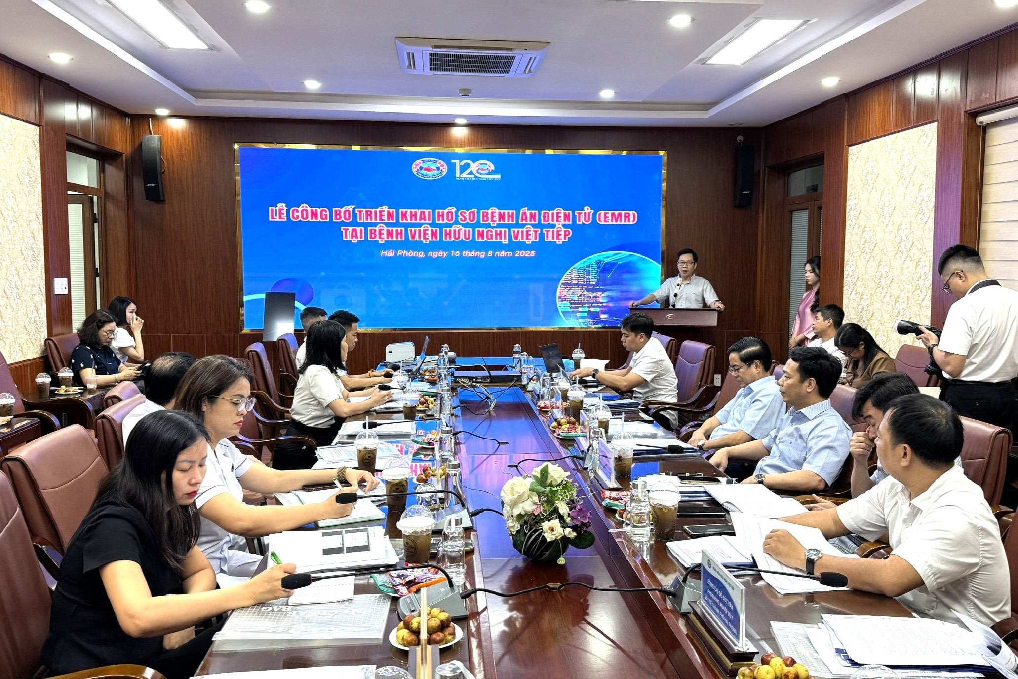 Bệnh viện Hữu nghị Việt Tiệp triển khai bệnh án điện tử – bước tiến tới bệnh viện thông minh