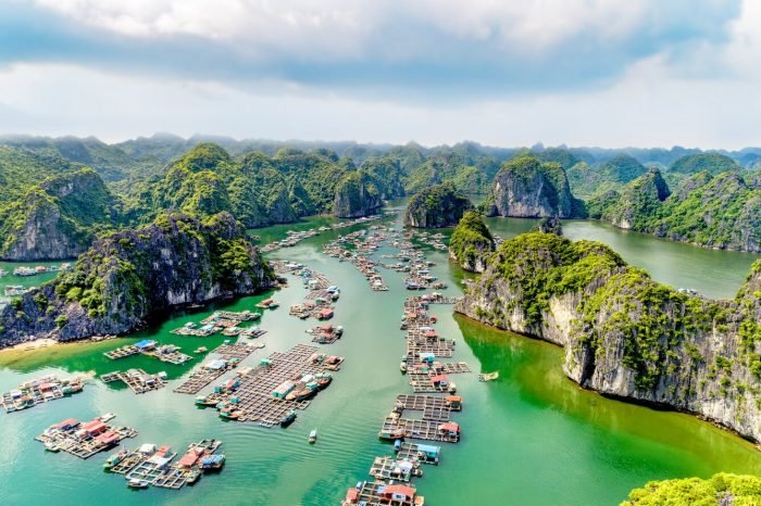 Điều kiện tự nhiên và khí hậu
