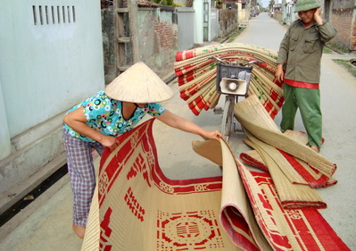 Làng nghề chiếu cói Lật Dương – giữ lửa truyền thống giữa khó khăn