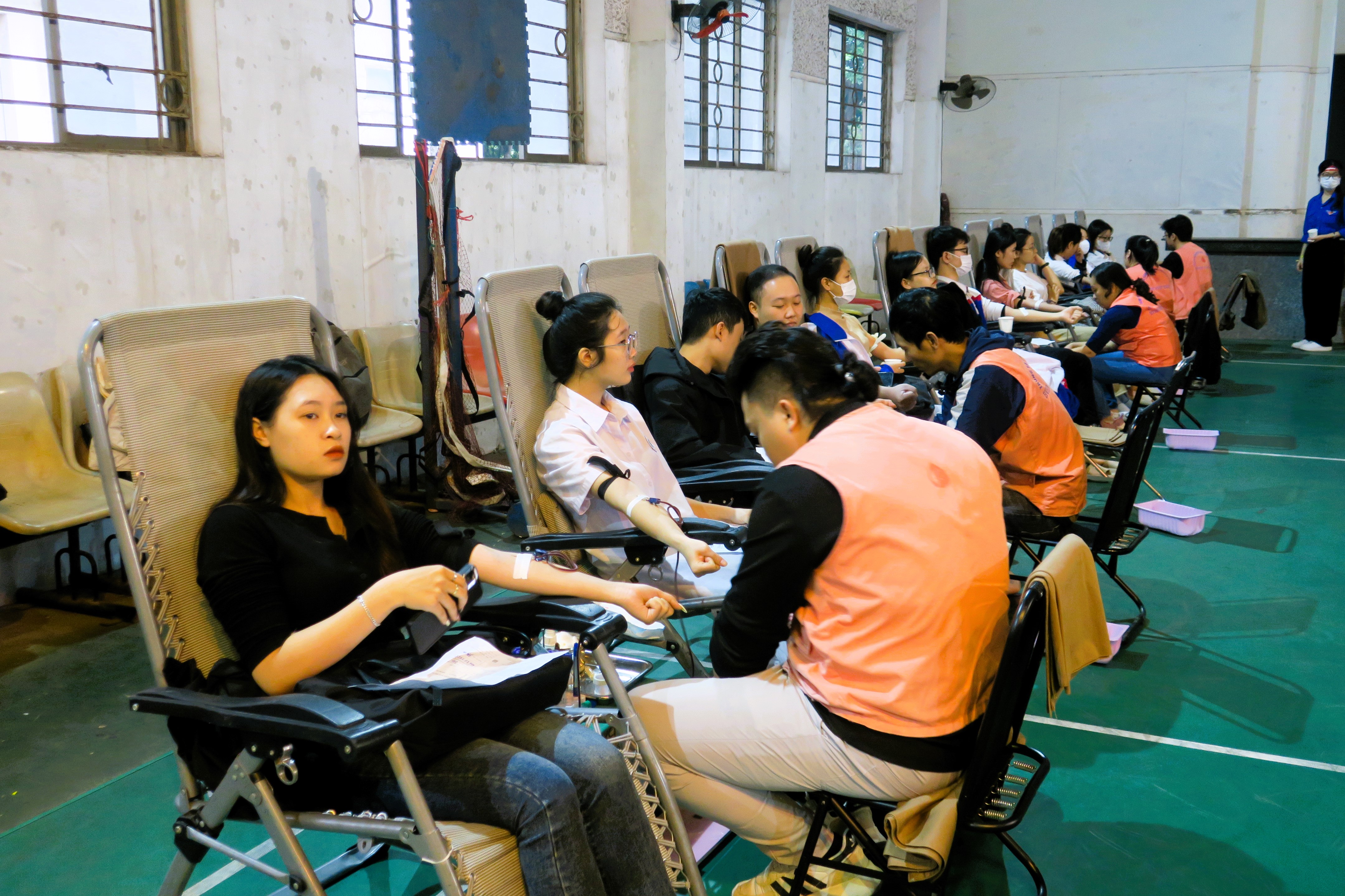 Một giọt máu cho đi - một cuộc đời ở lại