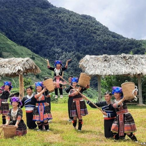Dân Tộc Mông