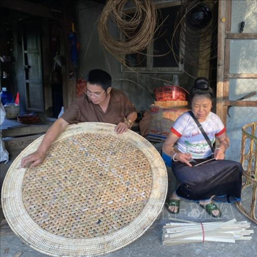 Làng Nghề Đan Ghế Mây