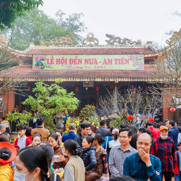 Lễ Hội Đền Nưa