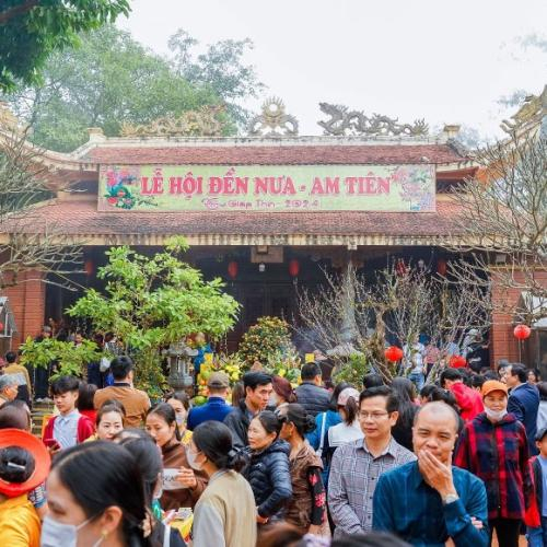 Lễ Hội Đền Nưa