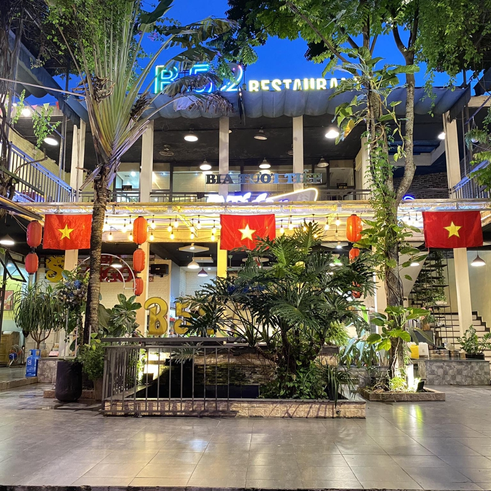 Nhà Hàng B52