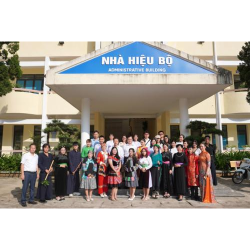Giải “cơn khát” giáo viên tiểu học của tỉnh Hà Giang
