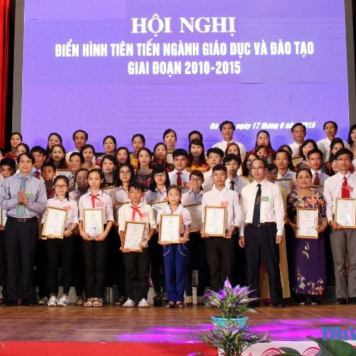 Ngành Giáo Dục Và Đào Tạo Hà Tĩnh: Giữ Vững Lá Cờ Đầu