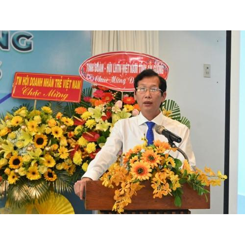 Ra mắt Ban Chấp hành Hội Doanh nhân trẻ An Giang khóa III