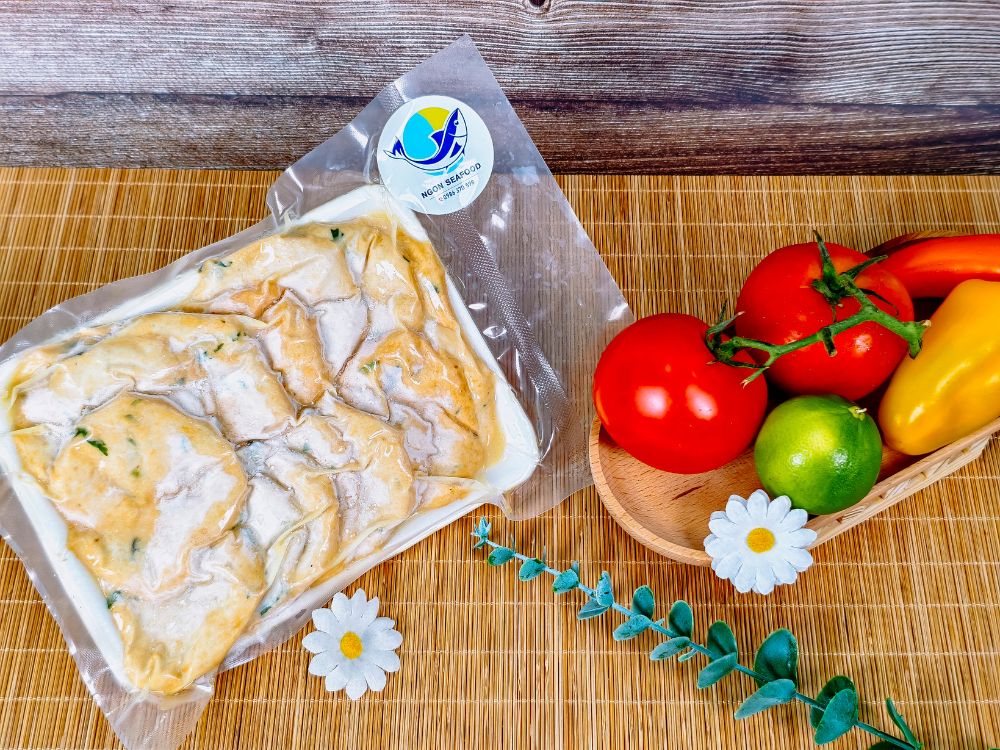 1. Sự kết hợp độc đáo giữa cá tươi và thì là
