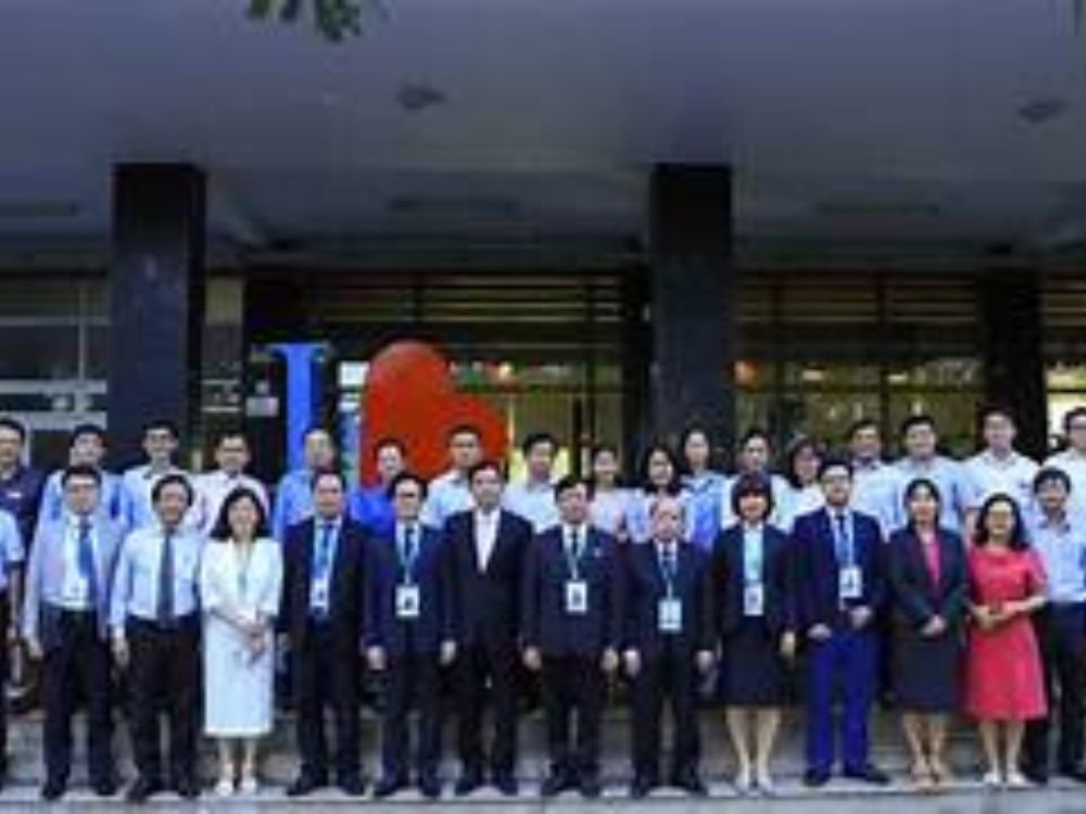 5. Đội ngũ giảng viên và cơ sở vật chất