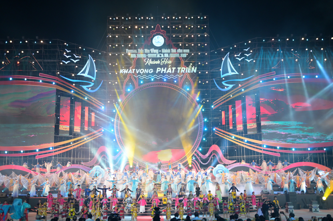 Sôi Nổi Và Ấn Tượng Chương trình khai mạc Festival Biển Nha Trang - Khánh Hòa 2023