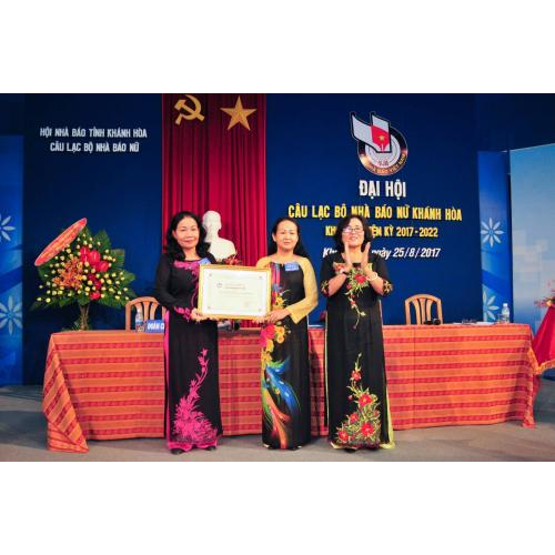 Đại hội khóa III (nhiệm kỳ 2017 - 2022) Câu lạc bộ Nhà báo nữ Khánh Hòa
