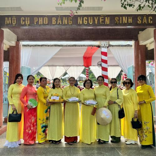 Hội Nữ Doanh Nhân tỉnh Đồng Tháp Dâng Hương Tưởng Niệm 95 Năm Ngày Giỗ Cụ Nguyễn Sinh Sắc