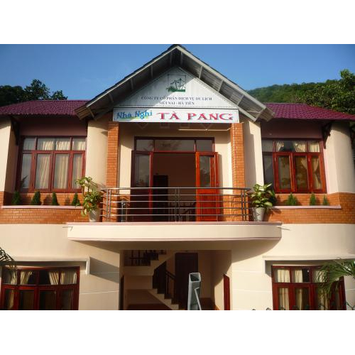 Nhà nghỉ Tà Pang