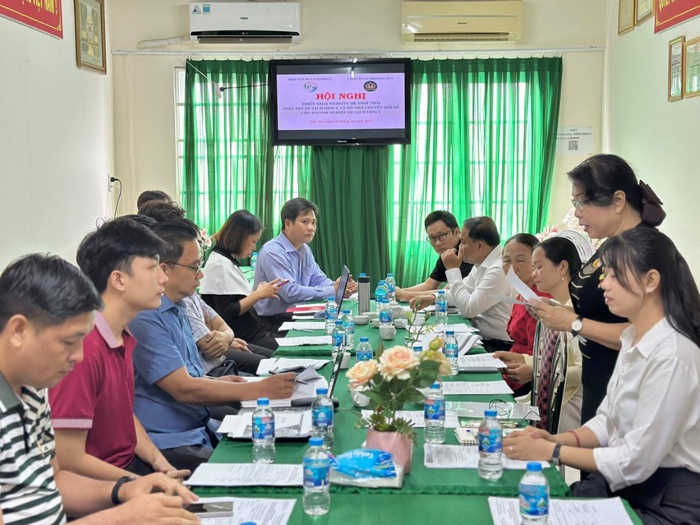 Website nền tảng không thể thiếu cho chuyển đổi số